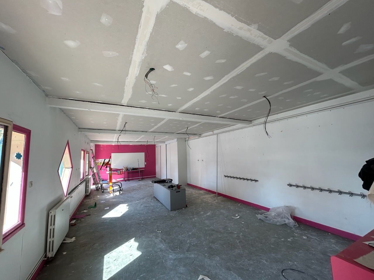 LEGAIN RÉNOV : Plaquiste/ Peintre en bâtiment / Révovation Façade VICHY 03 — Photos 2